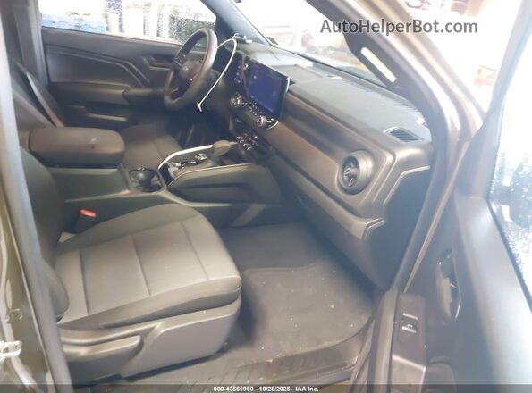1GCPTEEK4R1113938 2024 CHEVROLET COLORADO Brown Սալոնի դիմացի տեսք