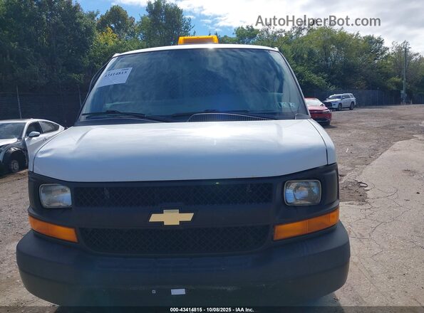 1GCWGAFF3G1235603 2016 CHEVROLET EXPRESS White უკანა სალონის ხედი