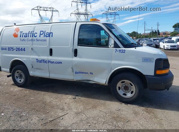 1GCWGAFF3G1235603 2016 CHEVROLET EXPRESS White სალონის 360-გრადუსიანი ხედი