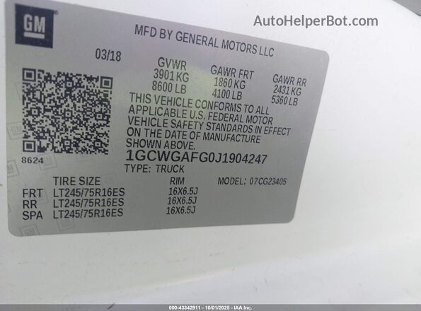 1GCWGAFG0J1904247 2018 CHEVROLET EXPRESS White Вид підкапотного простору