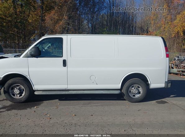 1GCWGAFG3L1203396 2020 CHEVROLET EXPRESS White 360 interior view