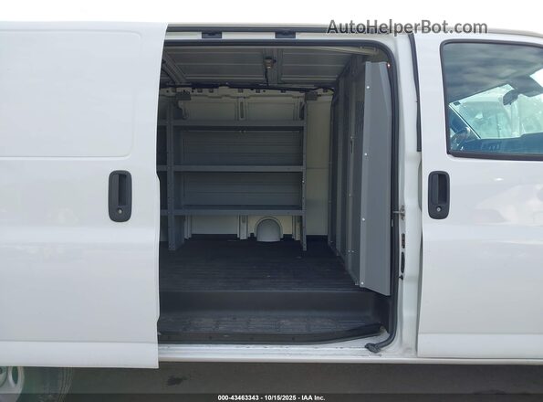 1GCWGAFG3L1252632 2020 CHEVROLET EXPRESS White VIN sticker view