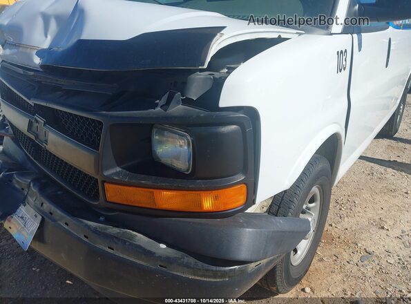 1GCWGAFG4H1204550 2017 CHEVROLET EXPRESS White 