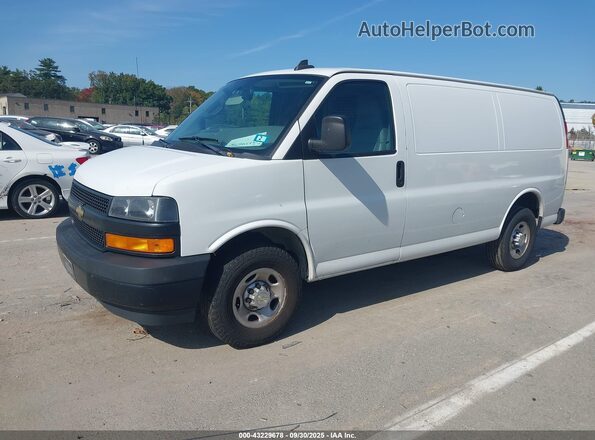 1GCWGAFG6L1238482 2020 CHEVROLET EXPRESS White Front left