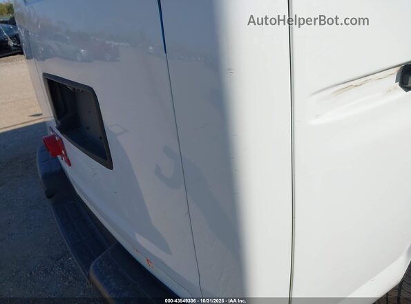 1GCWGAFP0J1335951 2018 CHEVROLET EXPRESS White 