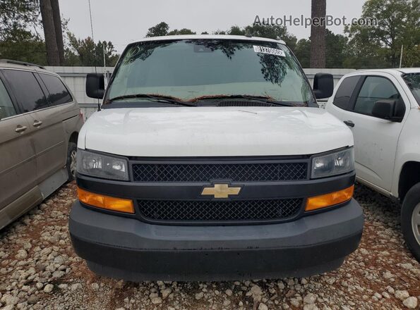 1GCWGAFP2M1181540 2021 CHEVROLET EXPRESS White Вид спереду