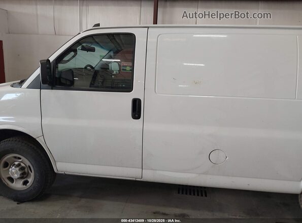 1GCWGAFP5L1185807 2020 CHEVROLET EXPRESS White Vista interior de 360 grados