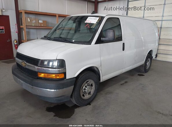 1GCWGAFP5L1185807 2020 CHEVROLET EXPRESS White Vista tres cuartos delantera izquierda