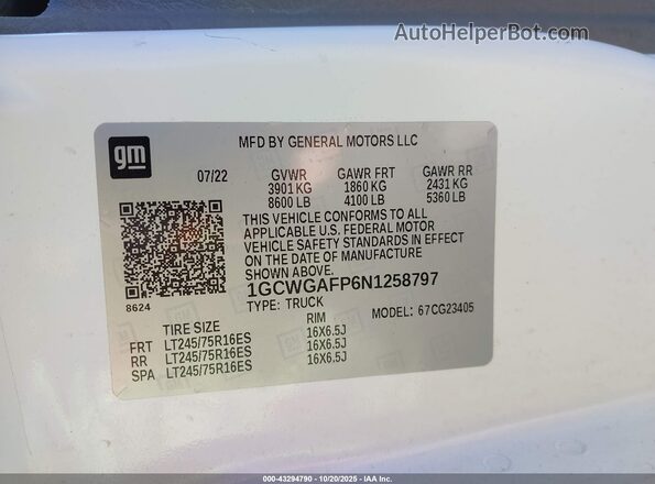 1GCWGAFP6N1258797 2022 CHEVROLET EXPRESS White Widok komory silnika