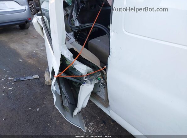 1GCWGAFP7M1204794 2021 CHEVROLET EXPRESS White Вид спереду