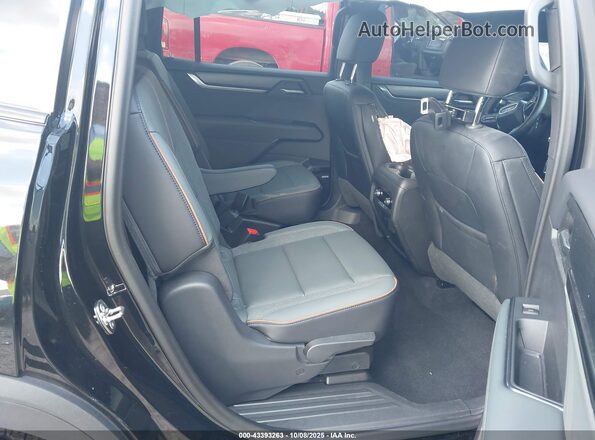 1GKENPRS3SJ243520 2025 GMC ACADIA Черный Вид наклейки с VIN-кодом