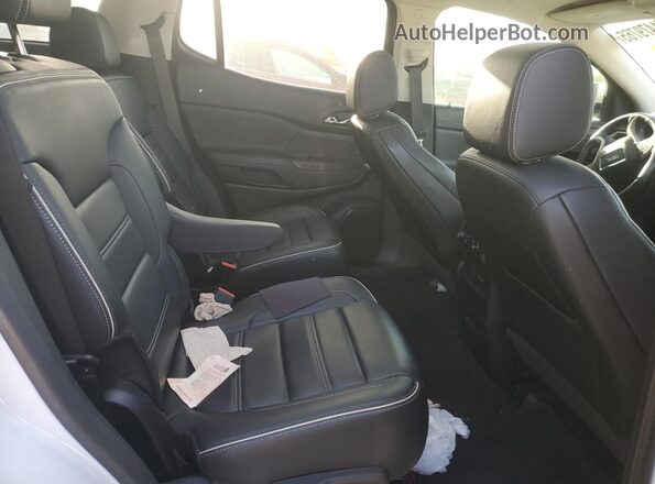 1GKKNPLS2MZ236154 2021 GMC ACADIA White Widok wnętrza z tyłu