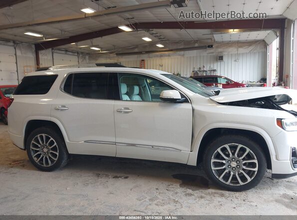 1GKKNXLS5MZ117286 2021 GMC ACADIA White Widok wnętrza z tyłu