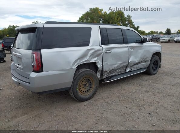 1GKS2GKC7LR244882 2020 GMC YUKON Silver Rear right