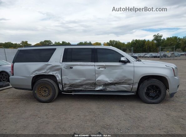 1GKS2GKC7LR244882 2020 GMC YUKON Silver 360 interior view