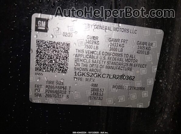 1GKS2GKC7LR280362 2020 GMC YUKON Black ძრავის განყოფილების ხედი