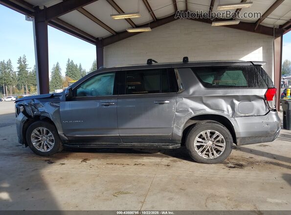 1GKS2GKD4NR132004 2022 GMC YUKON Silver Սալոնի 360 աստիճան տեսք
