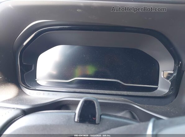 1GKS2KKT4RR394136 2024 GMC YUKON Silver Vista de los asientos traseros