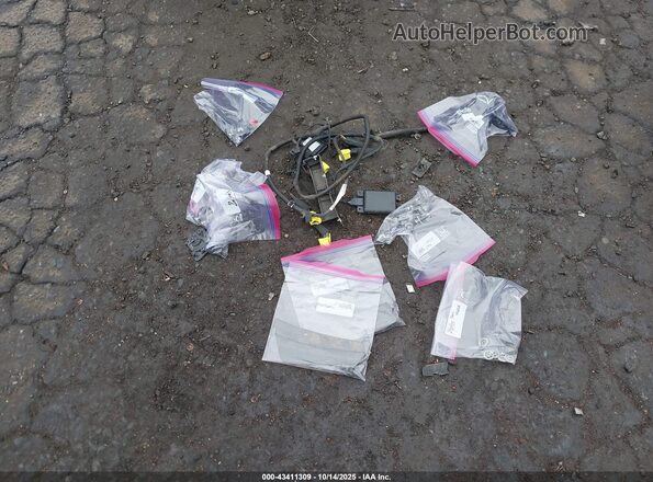 1GNEVNKW0LJ277730 2020 CHEVROLET TRAVERSE Gray Սարքավորումների վահանակի տեսք