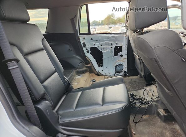 1GNLCDEC8LR109327 2020 CHEVROLET TAHOE White Rear seats view
