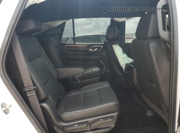 1GNSCNKDXMR370619 2021 CHEVROLET TAHOE Белый Вид задней части салона