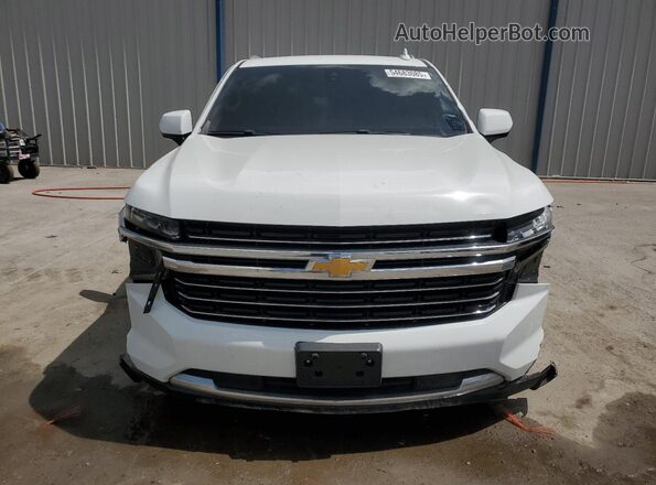 1GNSCNKDXMR370619 2021 CHEVROLET TAHOE Белый Вид спереди