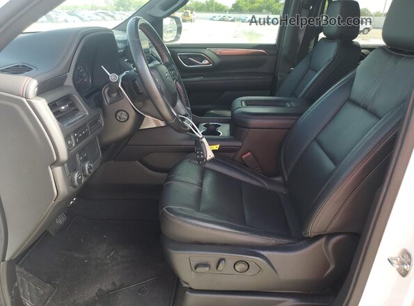 1GNSCRKD3MR343124 2021 CHEVROLET TAHOE Белый Вид салона спереди