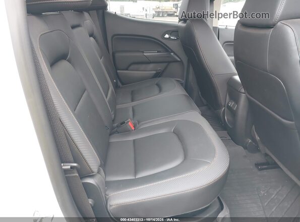 1GTG6FEN6N1263017 2022 GMC CANYON White Widok naklejki z numerem VIN
