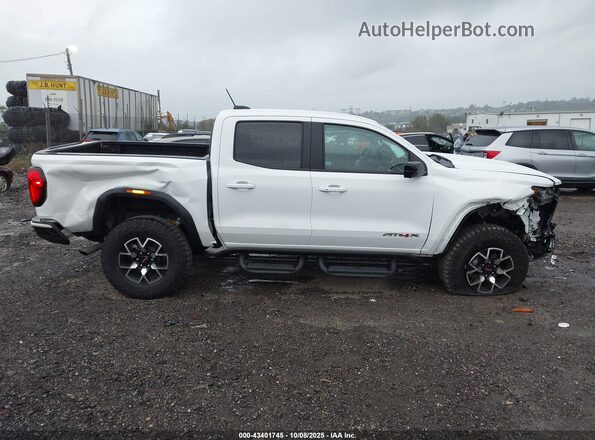 1GTP6EEK5R1146826 2024 GMC CANYON White სალონის 360-გრადუსიანი ხედი