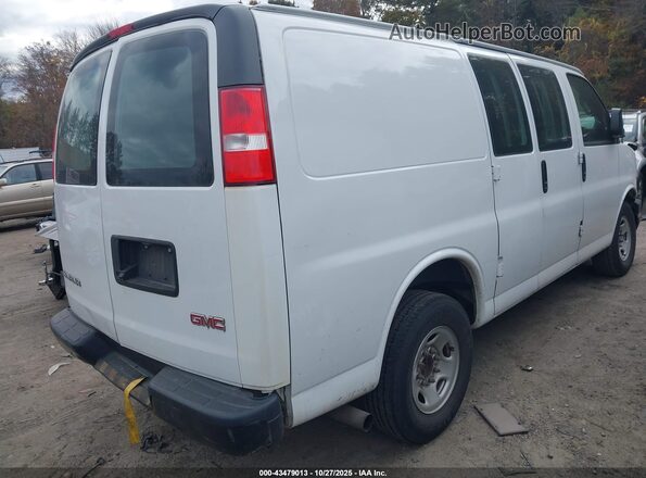 1GTW7AFG3L1187328 2020 GMC SAVANA CARGO White Trasero derecho