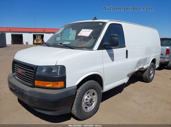 1GTW7AFP2N1139760 2022 GMC SAVANA CARGO Белый Передняя левая четверть