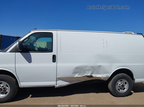 1GTW7AFP2N1139760 2022 GMC SAVANA CARGO Белый Панорамный вид салона 360°