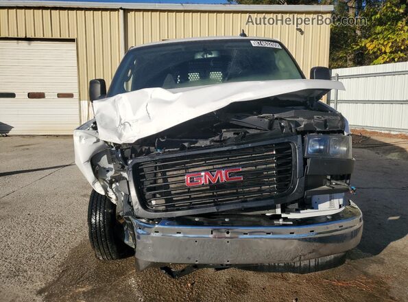 1GTW7AFP7R1232845 2024 GMC SAVANA White Widok z przodu