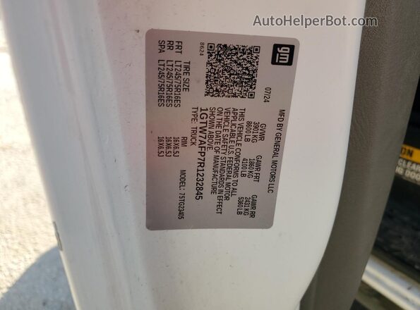 1GTW7AFP7R1232845 2024 GMC SAVANA White Widok wnętrza 360 stopni