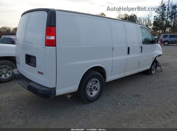 1GTW7AFPXR1165514 2024 GMC SAVANA CARGO White უკანა მარჯვენა