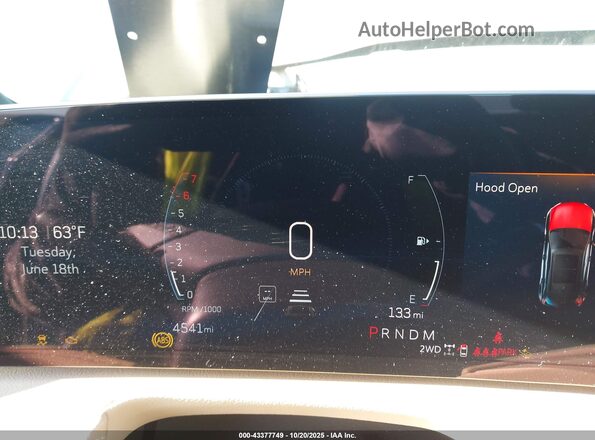 1GYFZDR41RF206042 2024 CADILLAC XT4 Gray Vista de los asientos traseros