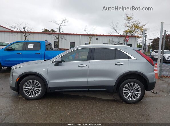 1GYFZDR41RF206042 2024 CADILLAC XT4 Gray Vista interior de 360 grados
