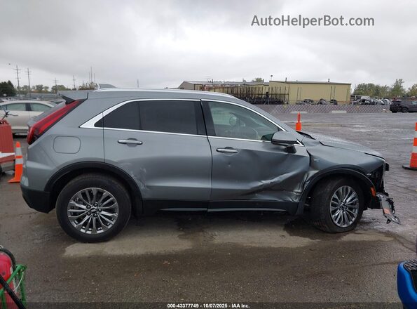 1GYFZDR41RF206042 2024 CADILLAC XT4 Gray Vista interior trasera