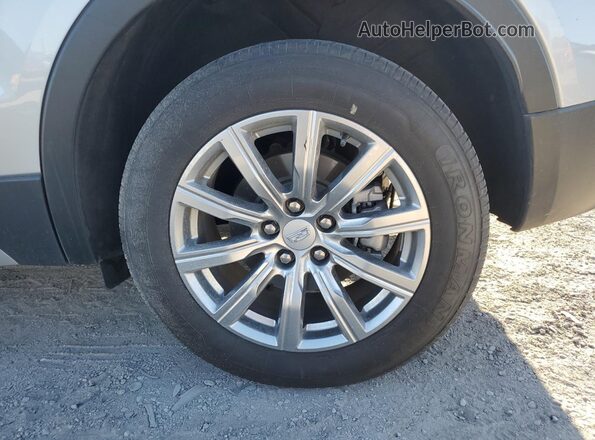 1GYFZDR42NF135962 2022 CADILLAC XT4 Silver Vista interior de 360 grados