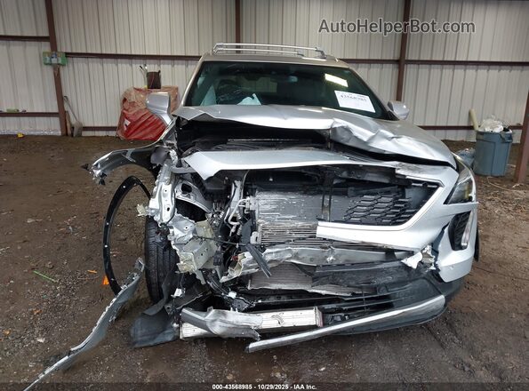 1GYFZDR45LF087225 2020 CADILLAC XT4 Silver Vista frontal