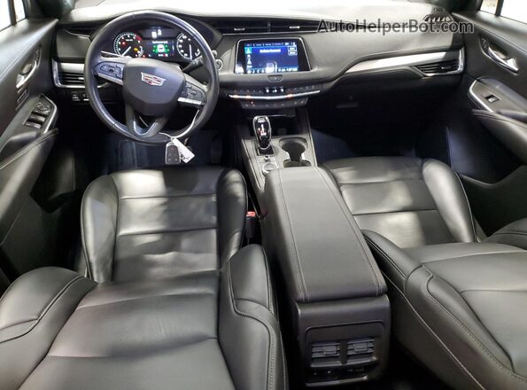 1GYFZDR47LF151586 2020 CADILLAC XT4 Белый Вид панели приборов