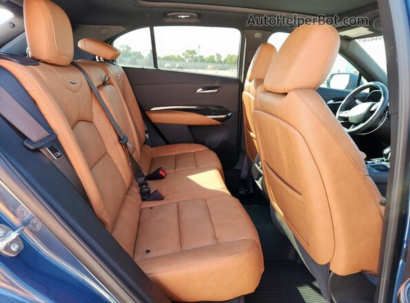 1GYFZER41SF145626 2025 CADILLAC XT4 Синий Вид задней части салона