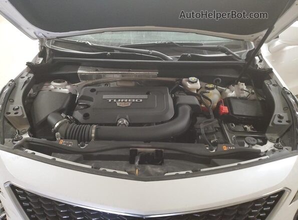 1GYFZFR44PF105666 2023 CADILLAC XT4 White Widok komory silnika