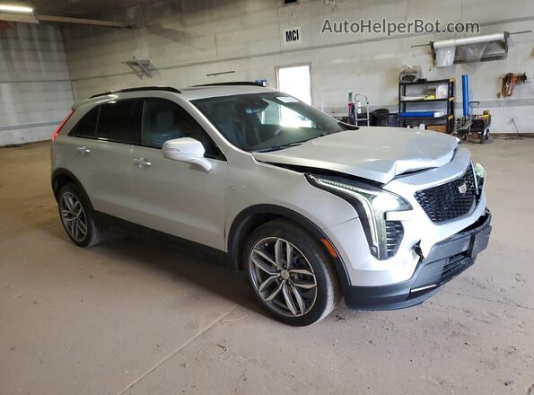 1GYFZFR47LF133990 2020 CADILLAC XT4 Silver Front right