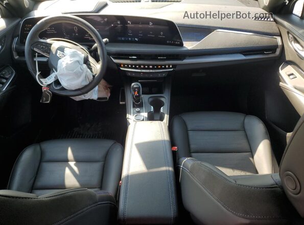 1GYFZFR48RF179949 2024 CADILLAC XT4 Blue Вид панелі приладів