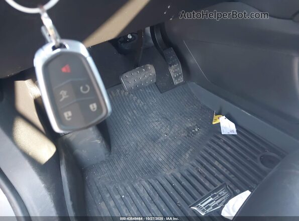 1GYKPDRS7LZ135275 2020 CADILLAC OTHER Серый Вид панели приборов
