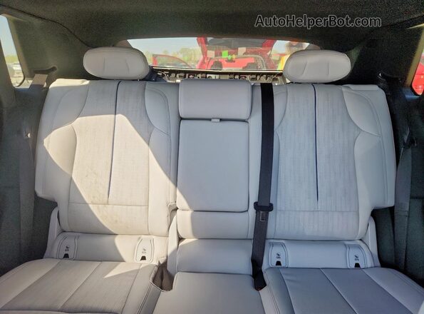 1GYKPPRK0RZ111748 2024 CADILLAC OTHER White Вид задніх сидінь