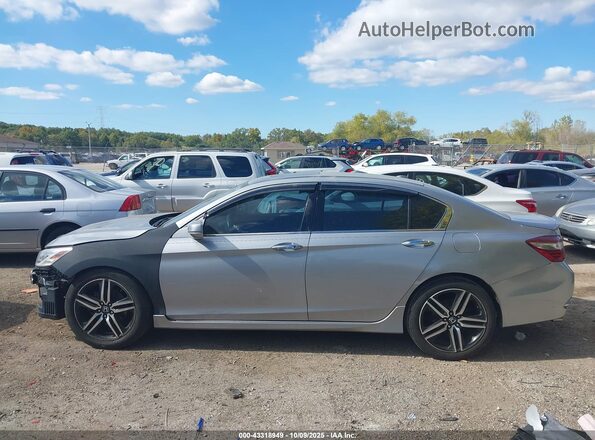 1HGCR3F95HA001047 2017 HONDA ACCORD Серебряный Панорамный вид салона 360°