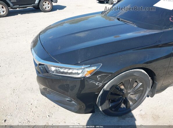 1HGCV1F49JA168358 2018 HONDA ACCORD Black Front view