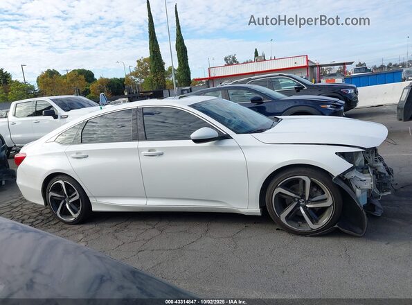 1HGCV2F37LA010679 2020 HONDA ACCORD Белый Панорамный вид салона 360°